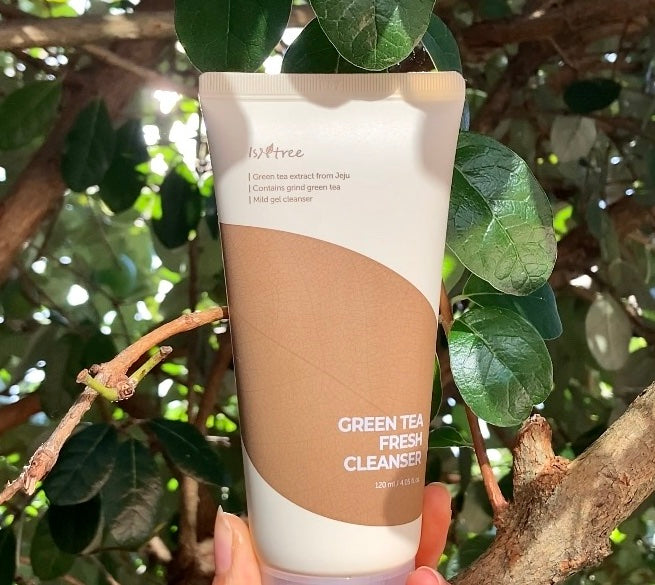HI-REVIEW: Isntree Green Tea Fresh Cleanser