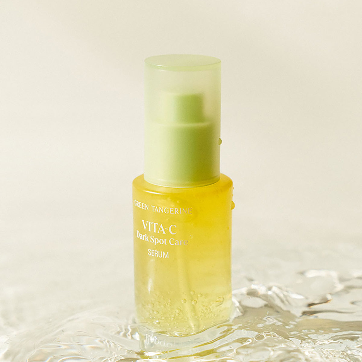 Green Tangerine Vita C Dark Spot Care Serum