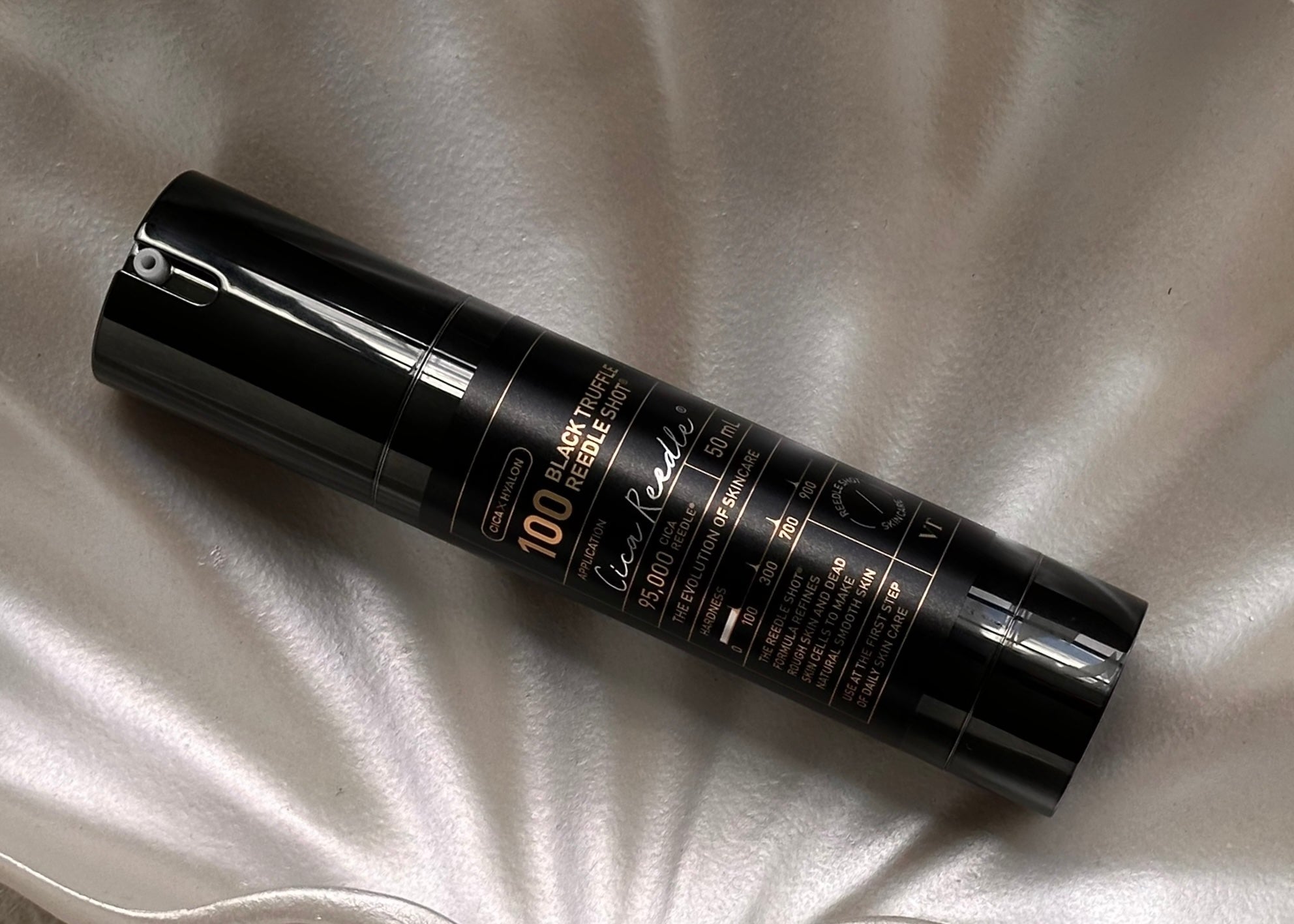 HI-REVIEW: VT Cosmetics Black Truffle Reedle Shot 100