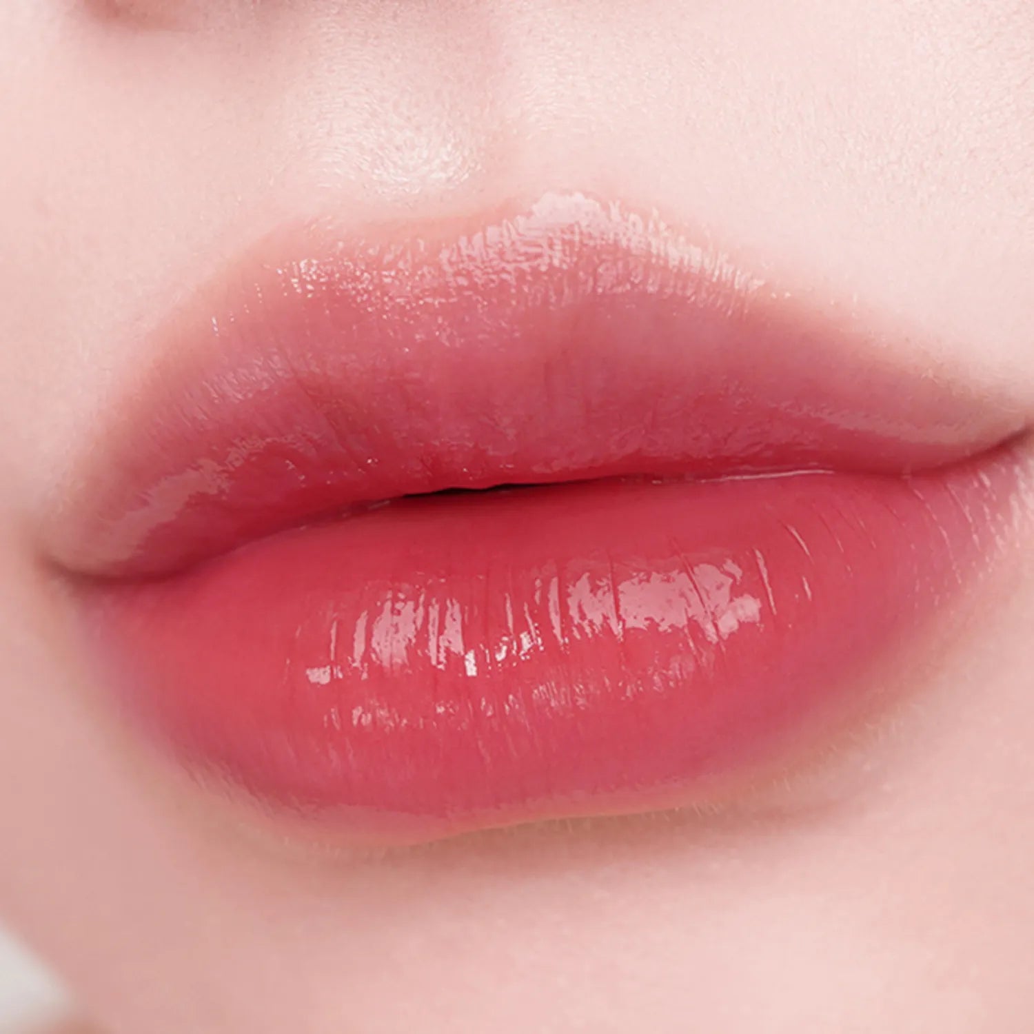 Ink Mood Glowy Tint [#32 Gogo Berry]