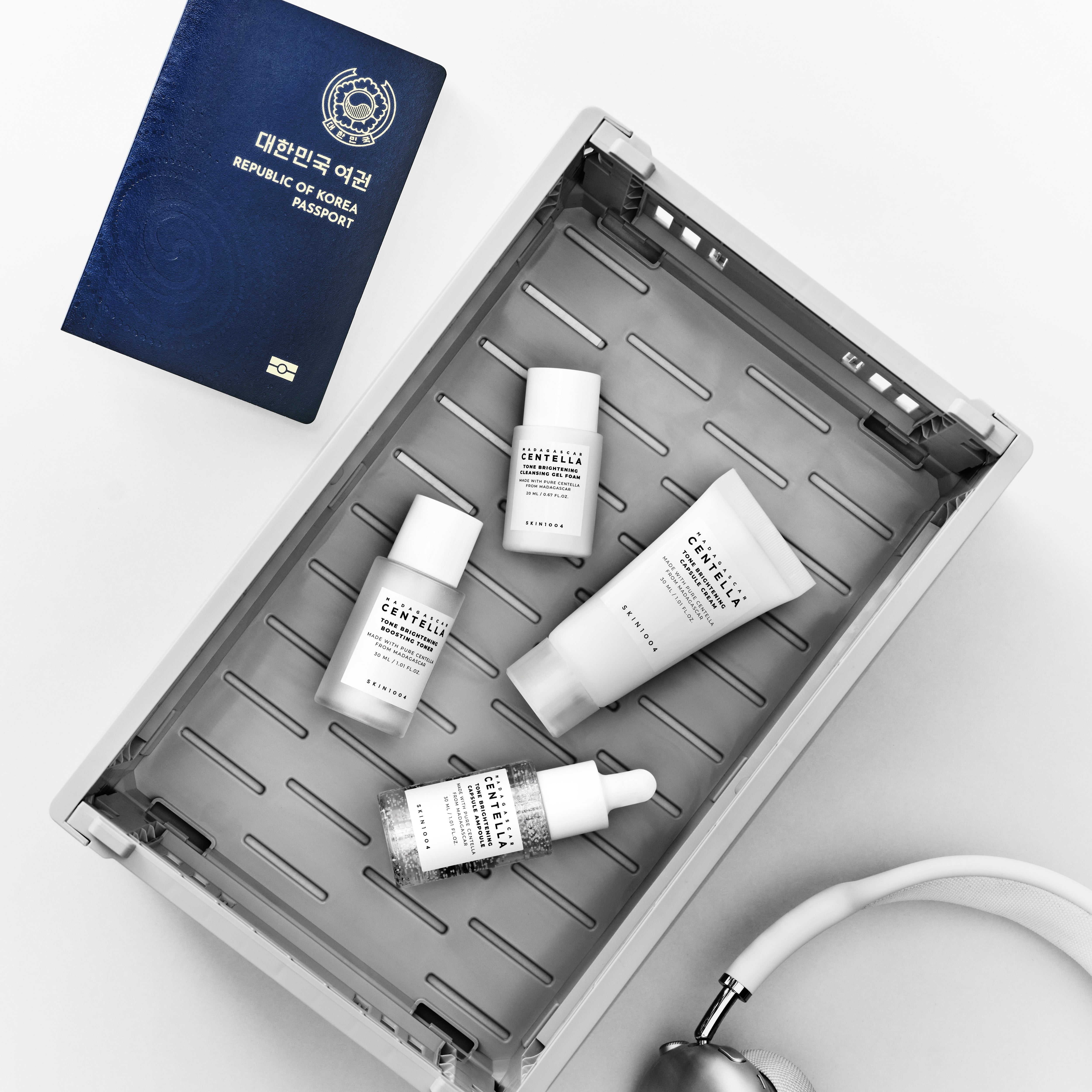Madagascar Centella Tone Brightening Travel Kit