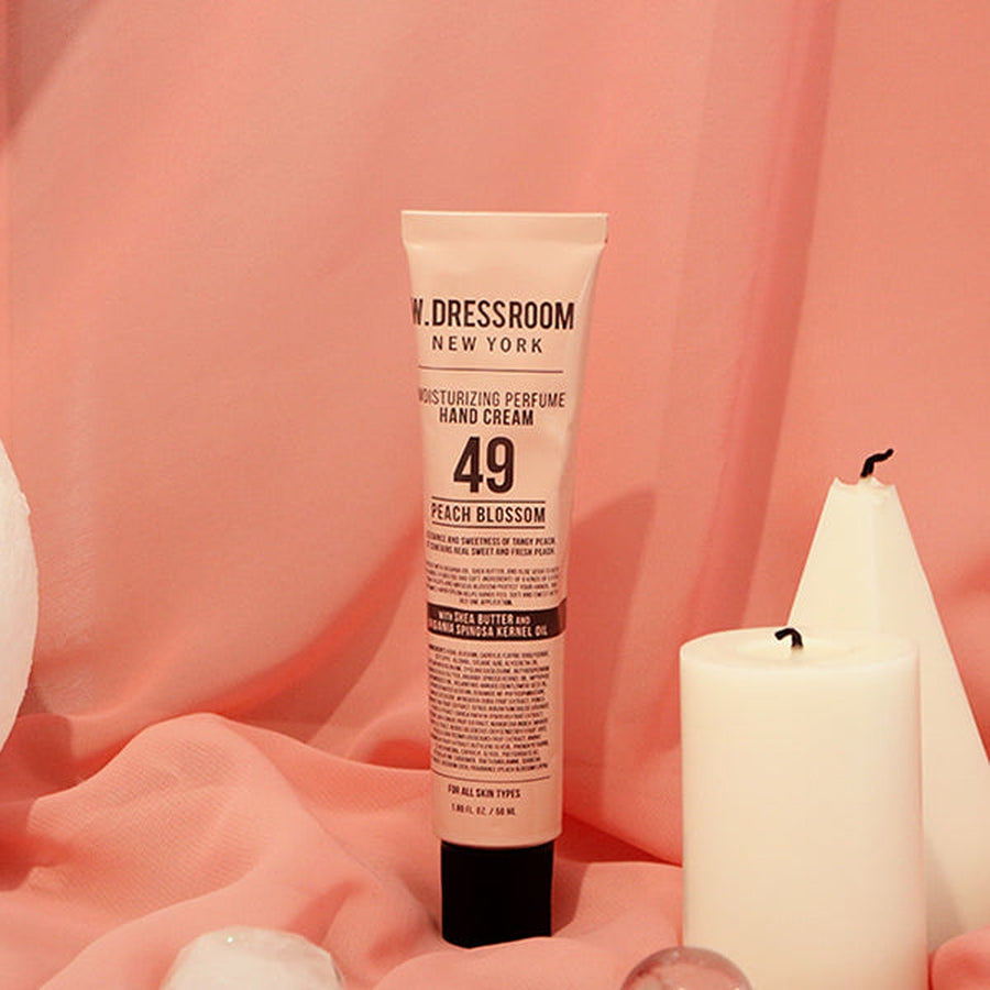 Moisturising Perfume Hand Cream [#49 Peach Blossom]
